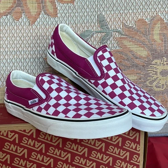 Vans Classic Slip-0n(Checkerboard) Fuchsia Re VN000XG8AZYMen’s Sneakers